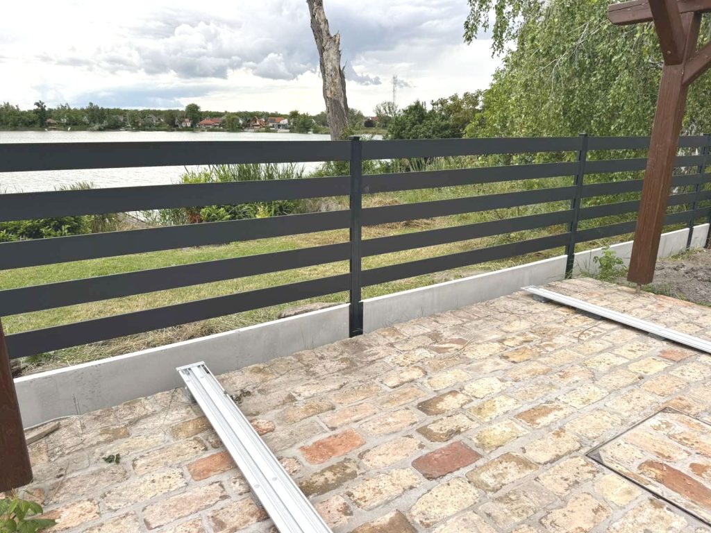 ÁszKerítés - Modern Kerítés 10cm