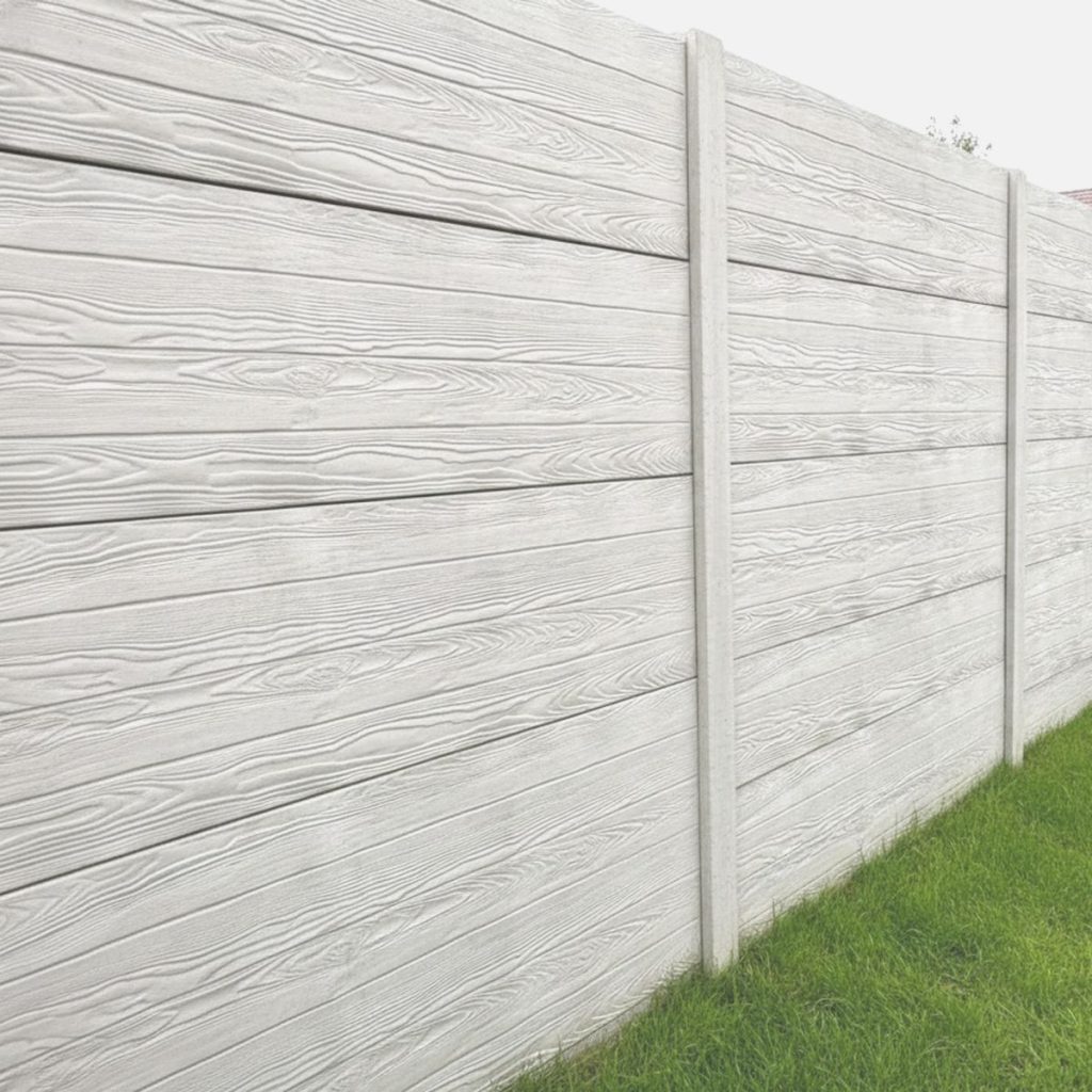 Fa Deszka mintás Betonkerítés - KerítésÁsz